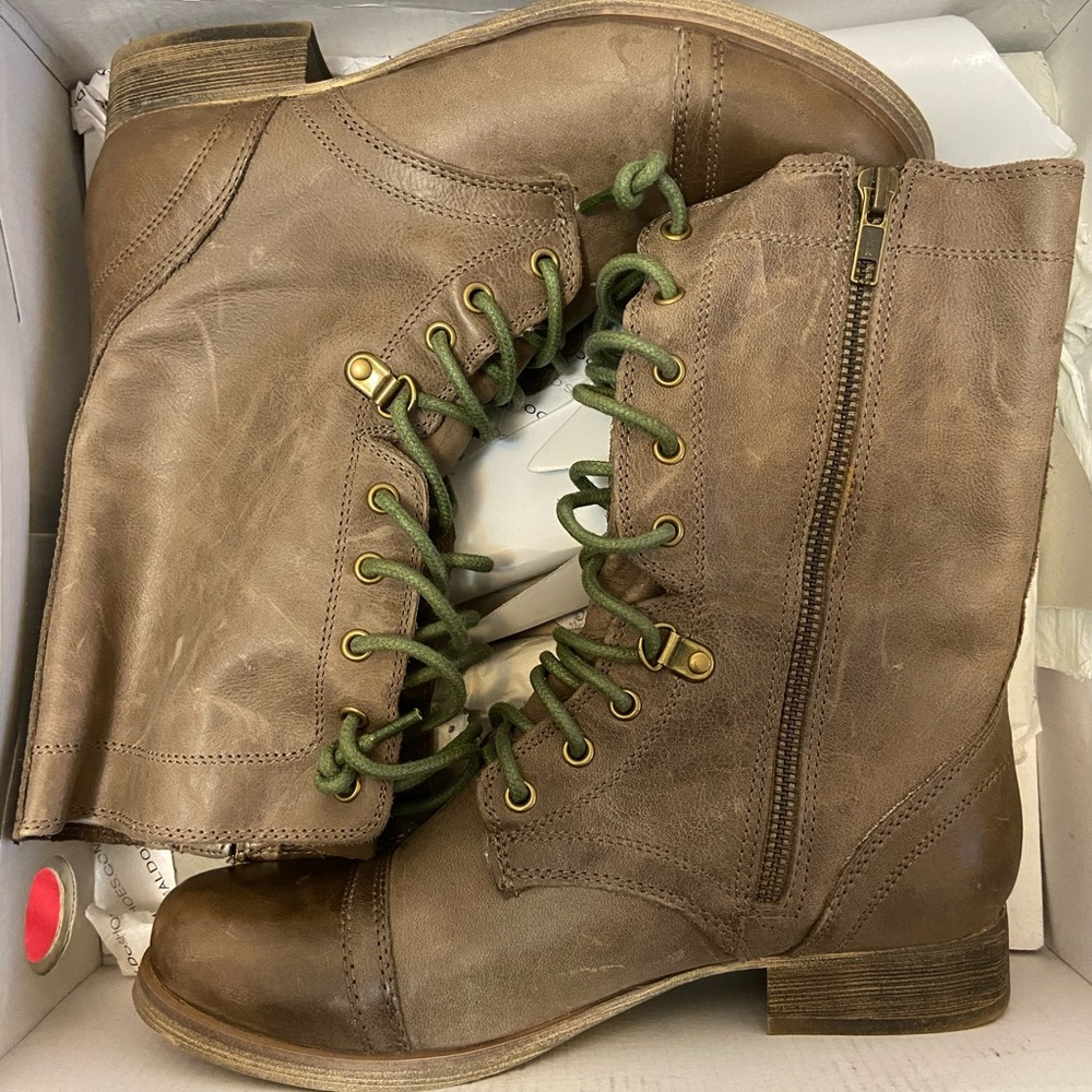 ALDO BEIGE DISTRESSED BOOTS